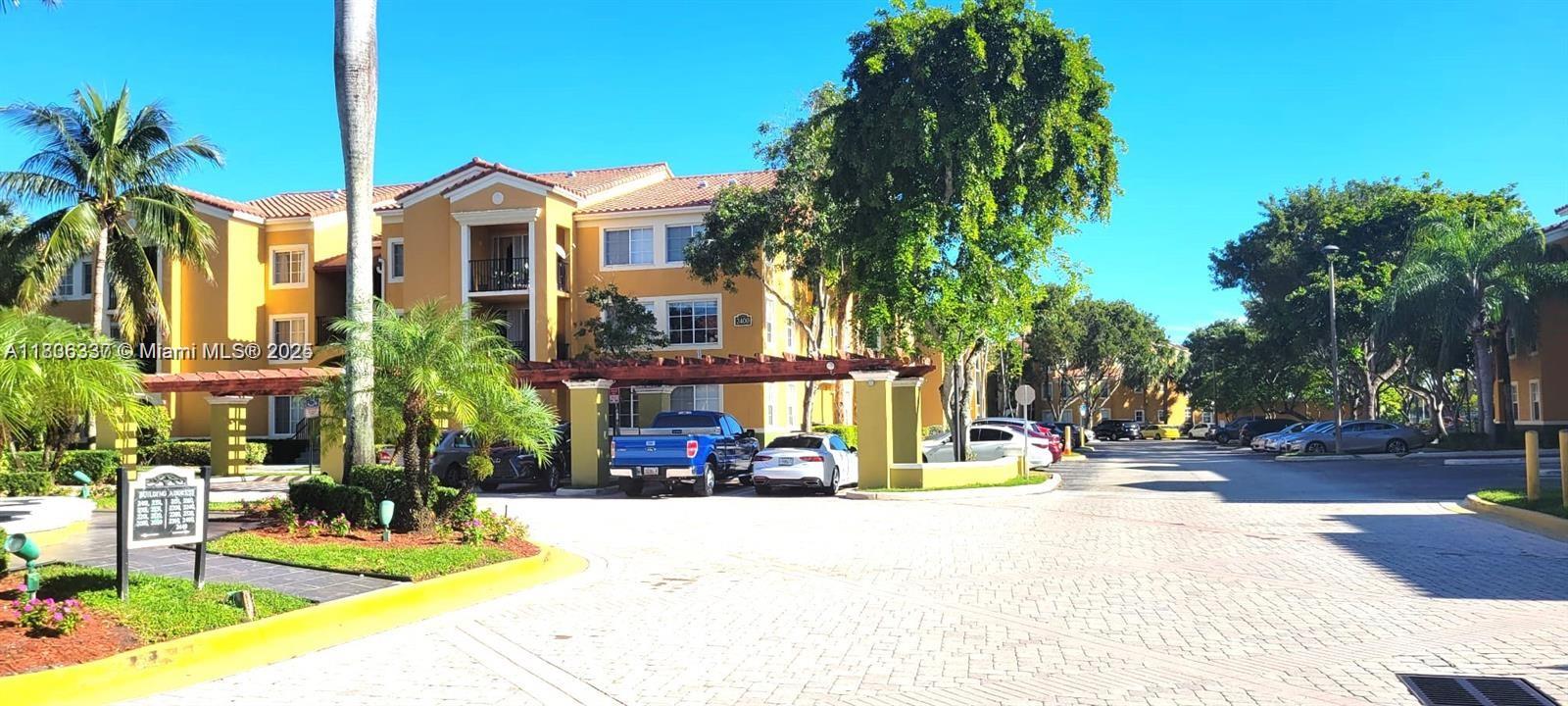 2090 W Preserve Way #303, Miramar, Florida image 2