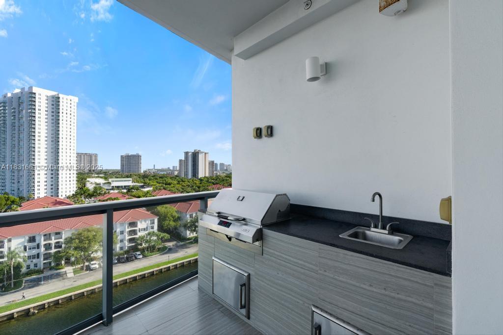 3250 NE 188th St #904, Aventura, Florida image 35