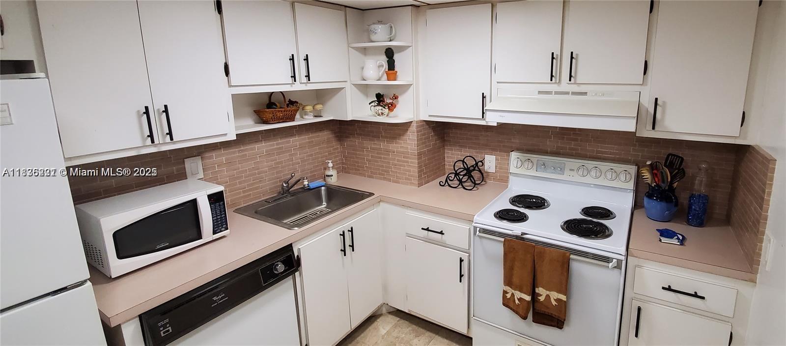 Property photo # 5