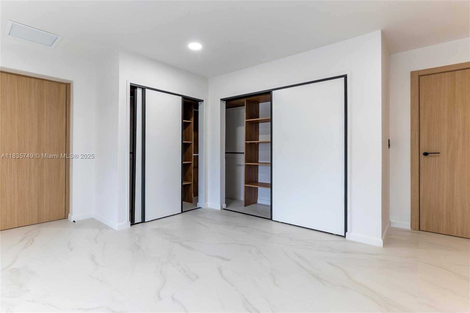 2020 NE 54th St, Fort Lauderdale, Florida image 14
