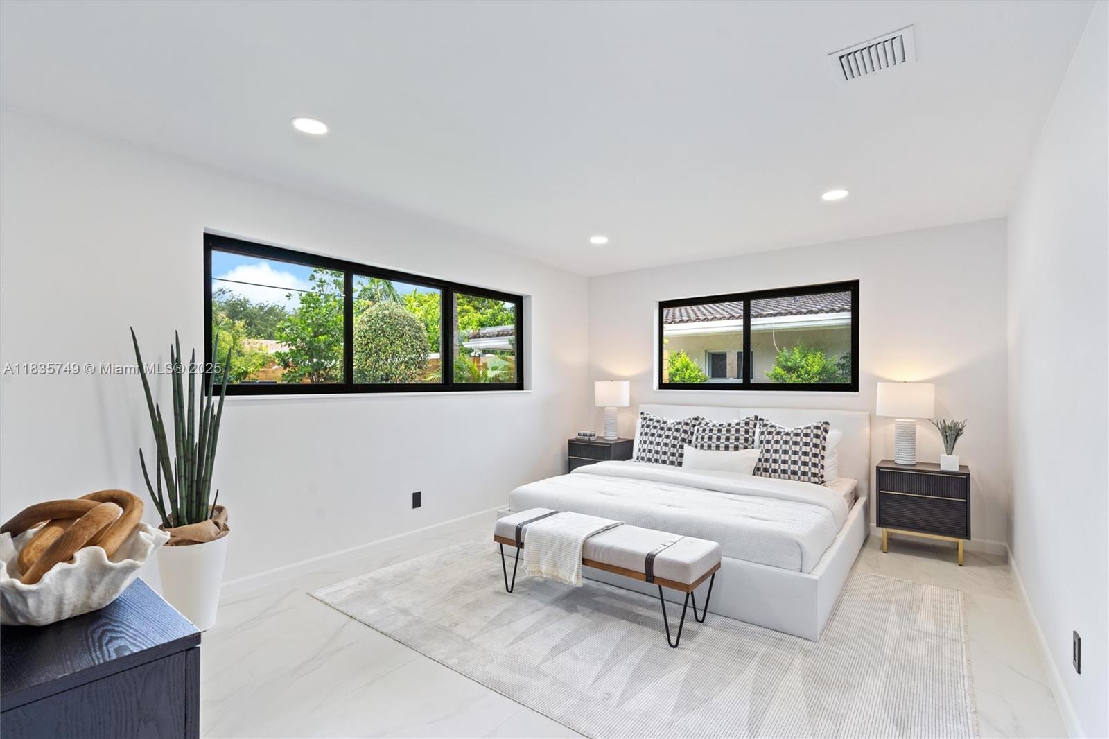 2020 NE 54th St, Fort Lauderdale, Florida image 17