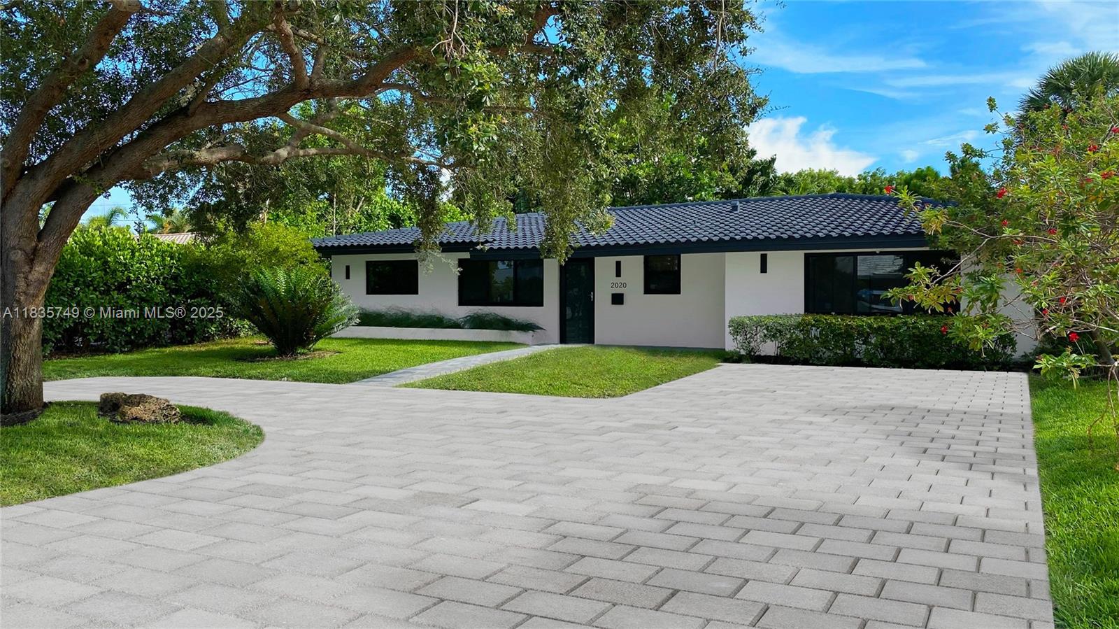 2020 NE 54th St, Fort Lauderdale, Florida image 2