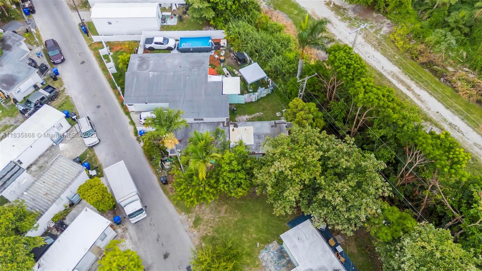 2255 NE 137th St, North Miami Beach, Florida image 2
