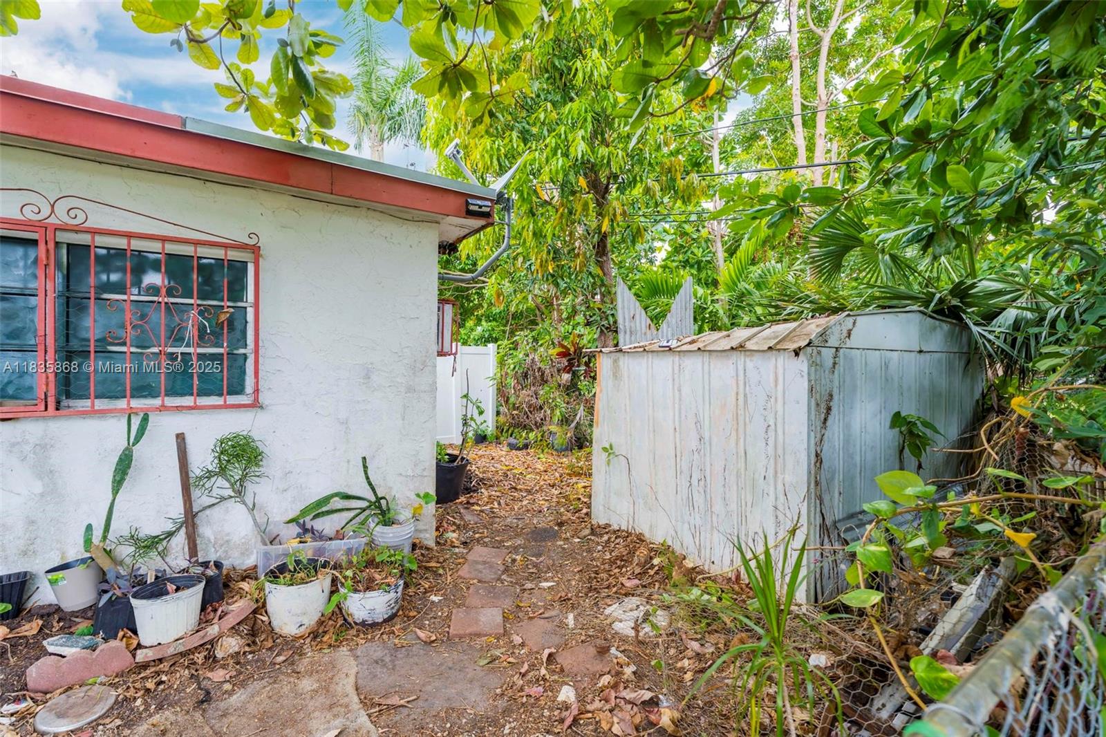 2255 NE 137th St, North Miami Beach, Florida image 3