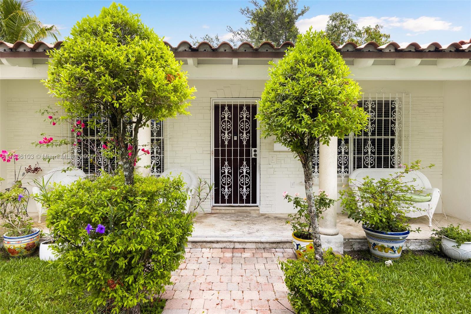 811 SW 25th Rd, Miami, Florida image 5