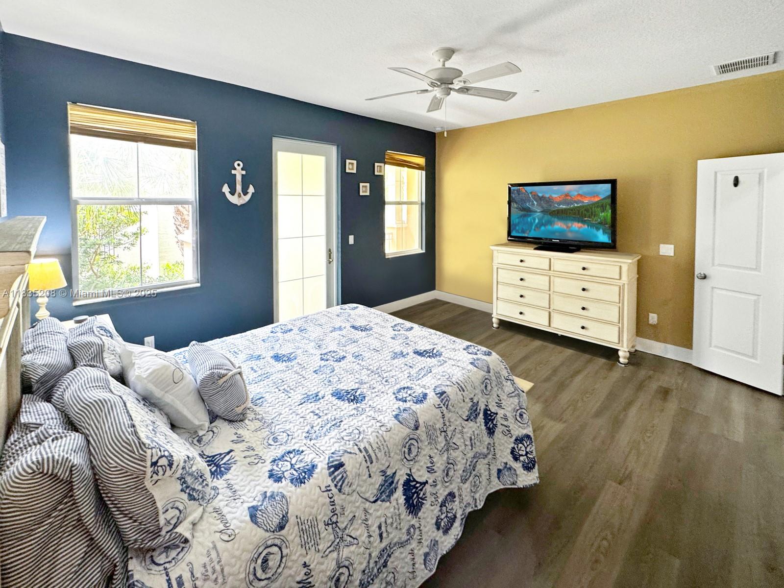 4126 Cascada Cir, Cooper City, Florida image 22