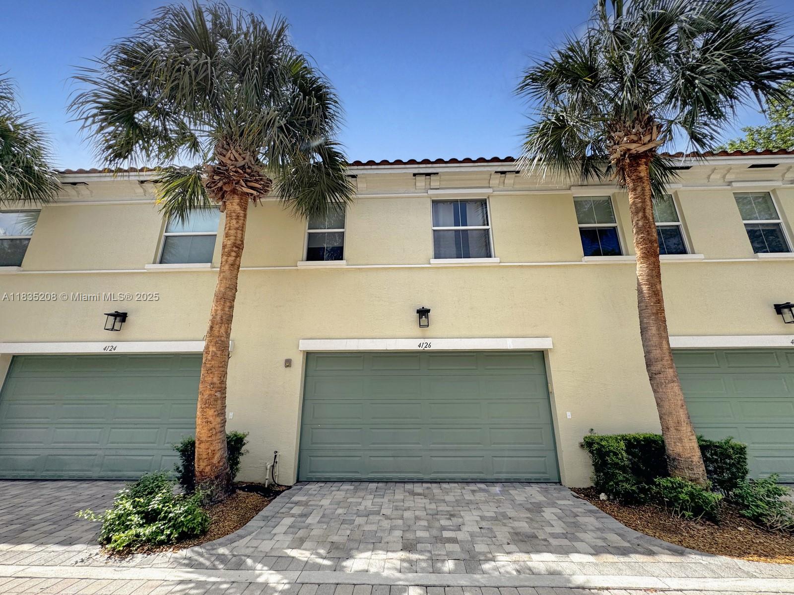 4126 Cascada Cir, Cooper City, Florida image 36