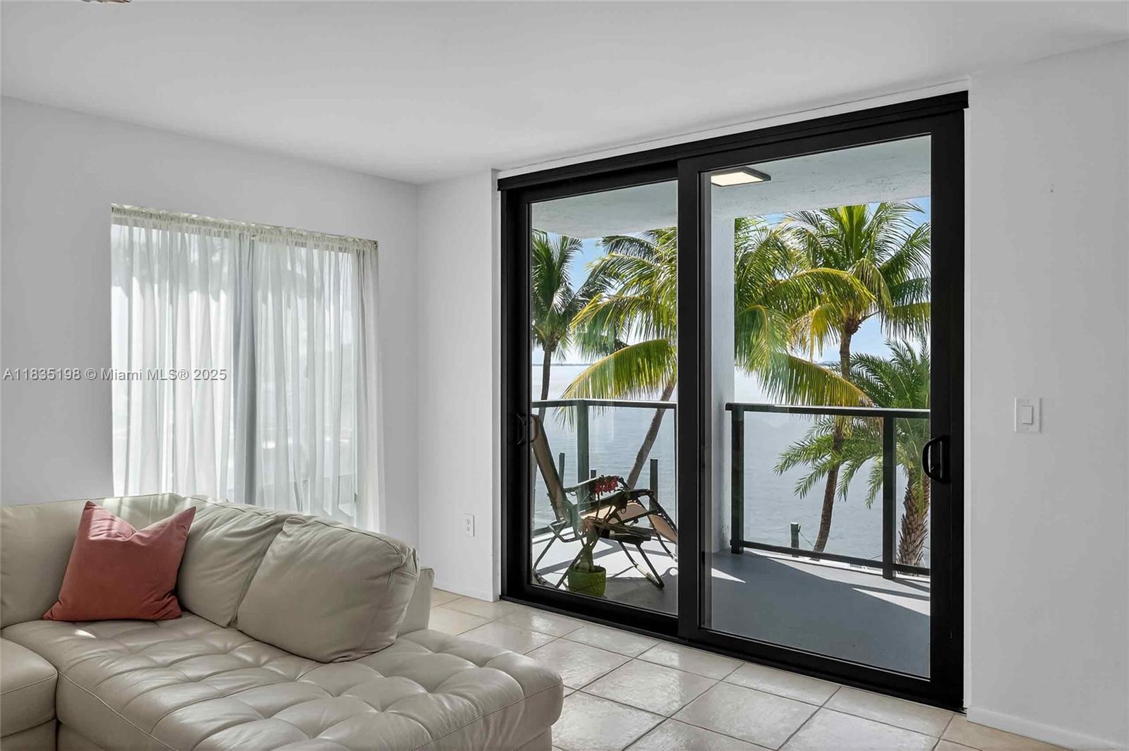 1600 S Bayshore Ln #3A, Coconut Grove, Florida image 10
