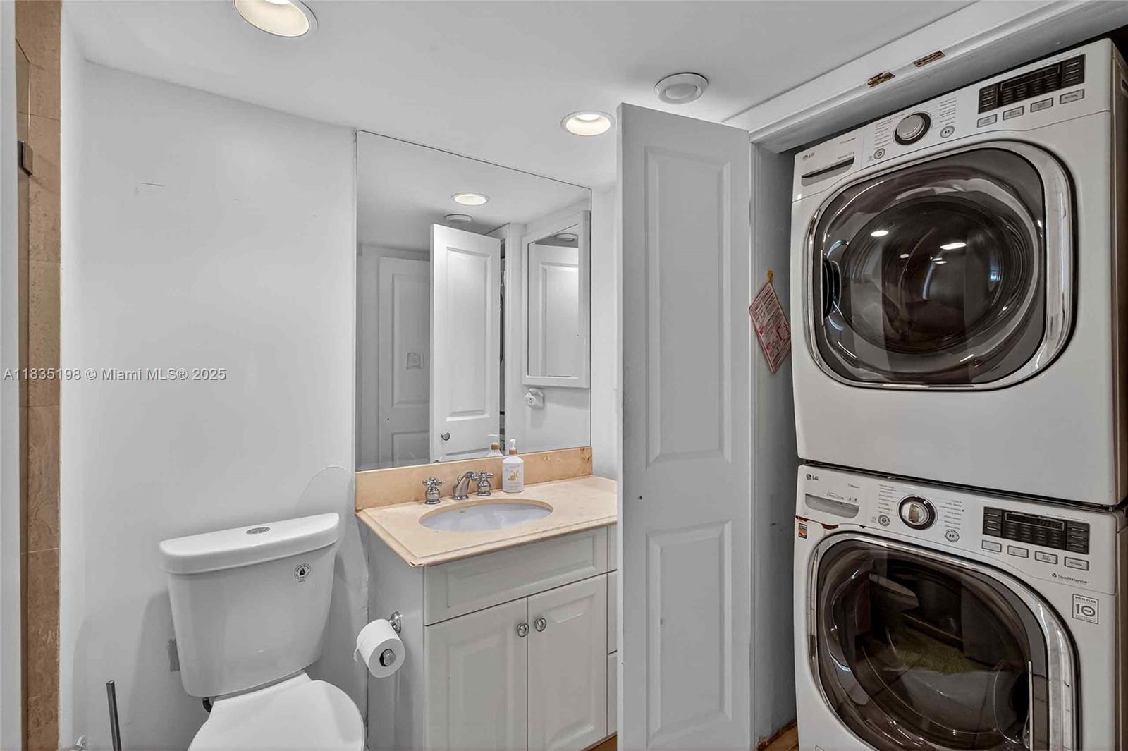 1600 S Bayshore Ln #3A, Coconut Grove, Florida image 31