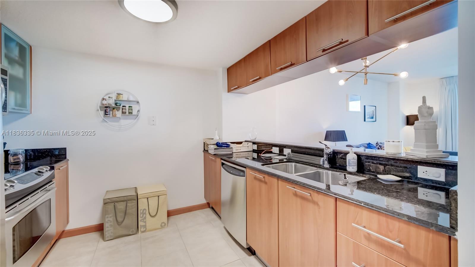 Property photo # 7