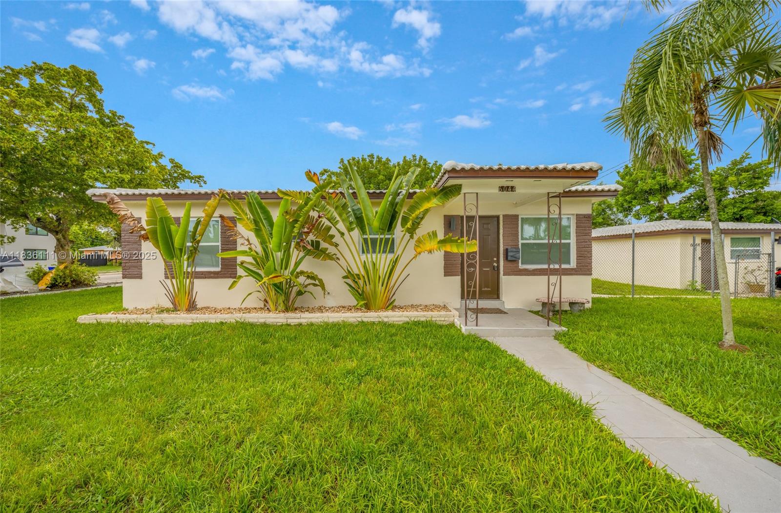 6044 Funston St, Hollywood, Florida image 3