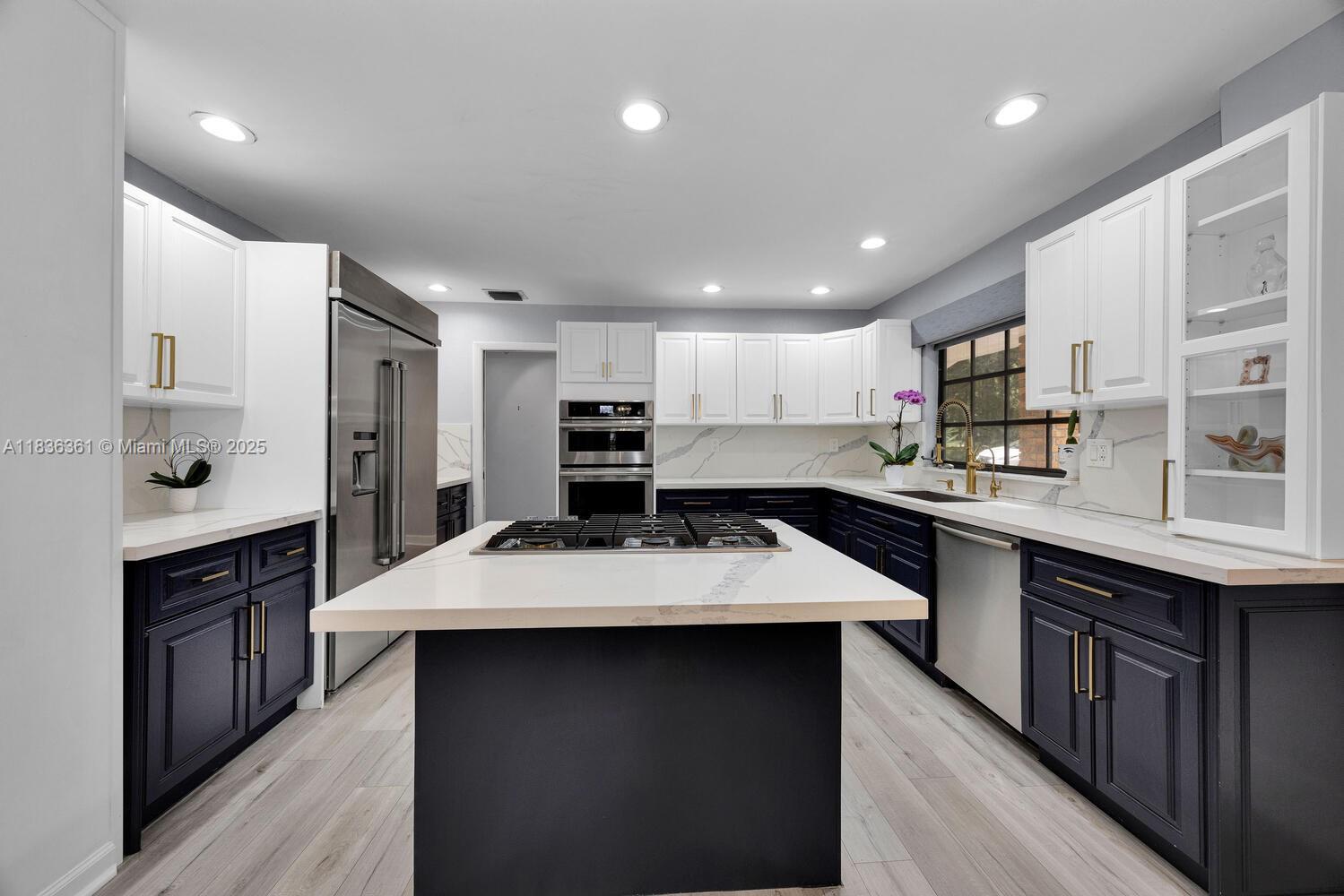 6065 SW 133rd St, Pinecrest, Florida image 3