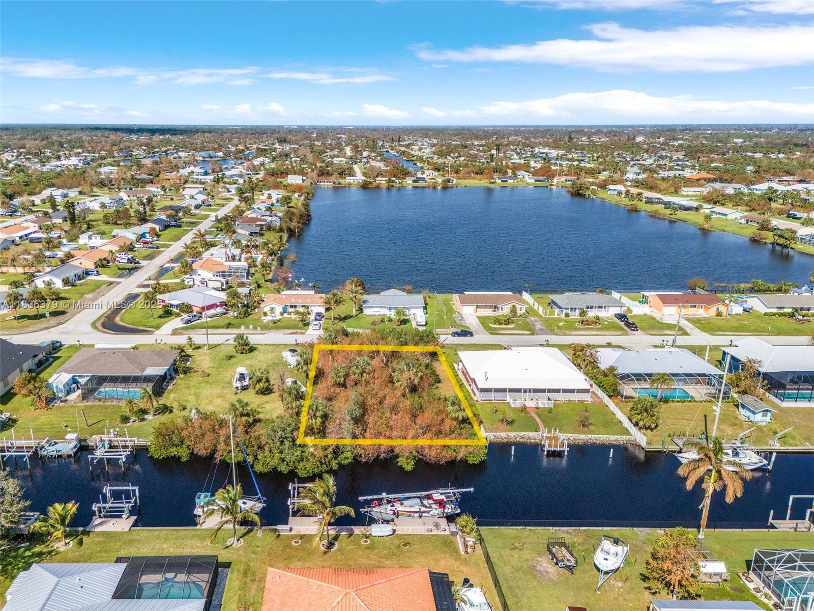 18826 Ashcroft Cir, Port Charlotte, Florida image 2