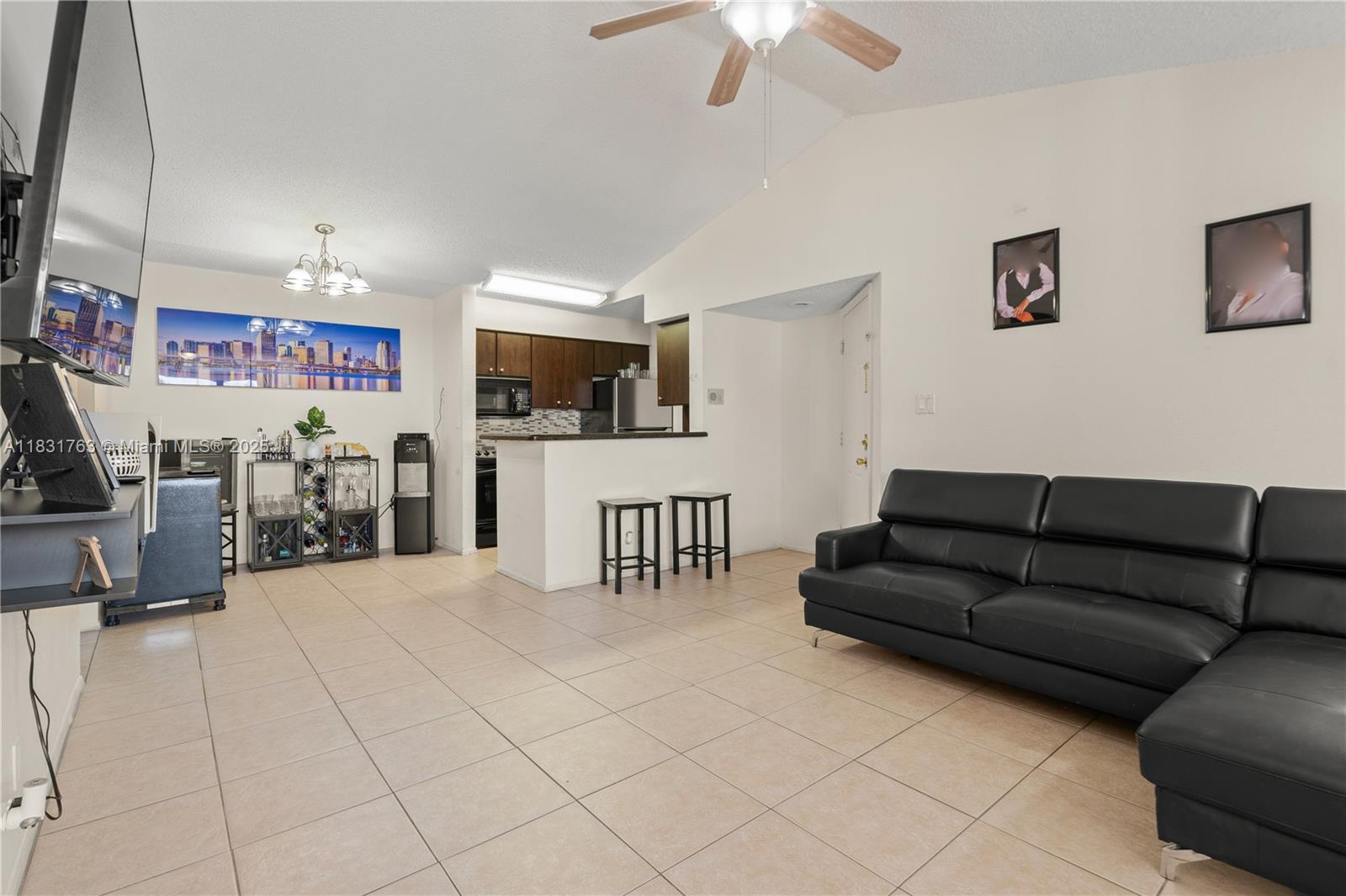 Property photo # 4