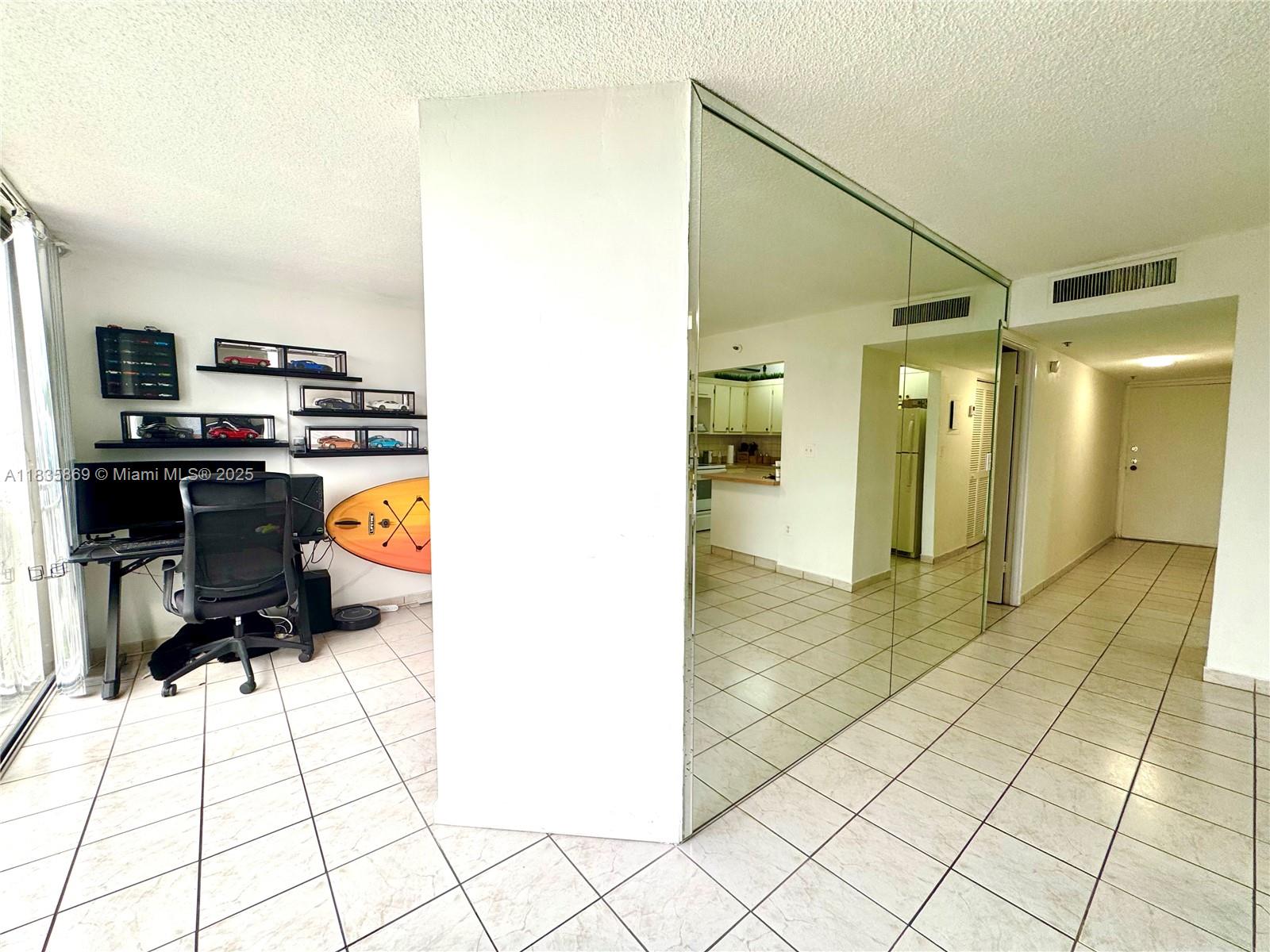 210 174th St #1215, Sunny Isles Beach, Florida image 11