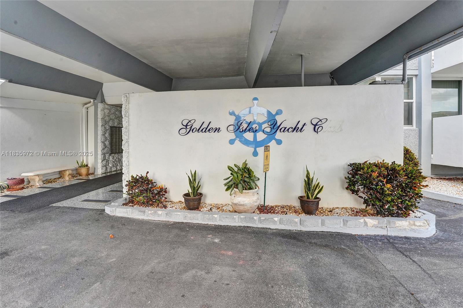 430 Golden Isles Dr #201, Hallandale Beach, Florida image 16