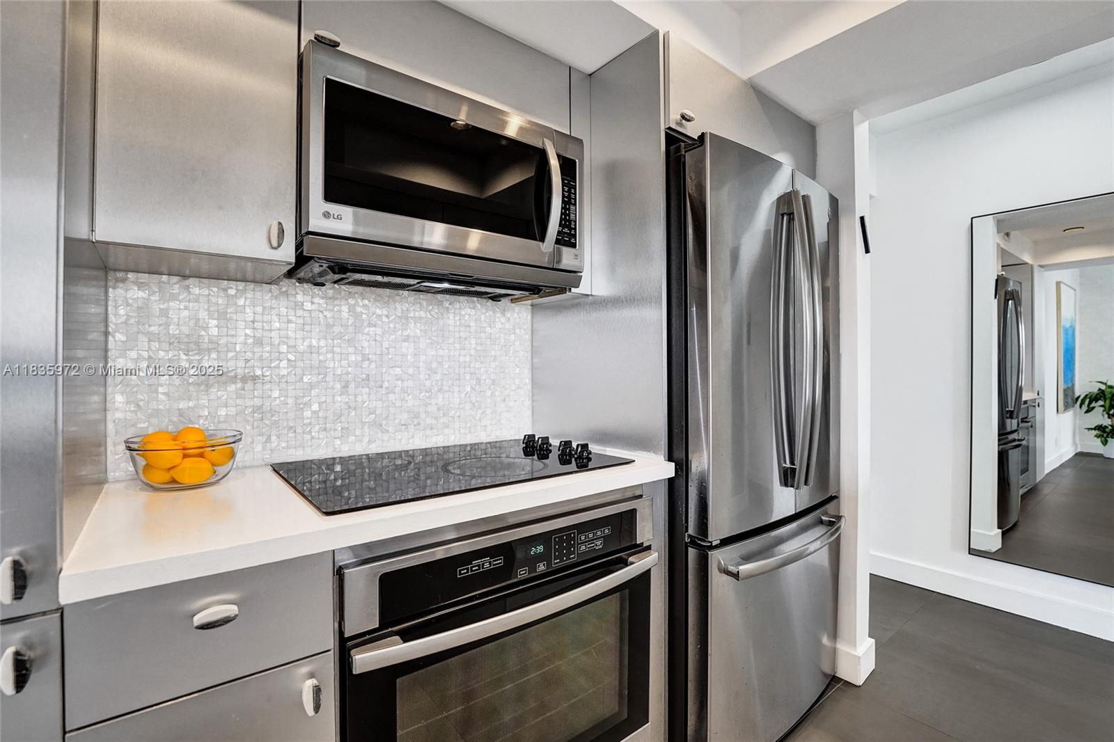 430 Golden Isles Dr #201, Hallandale Beach, Florida image 19