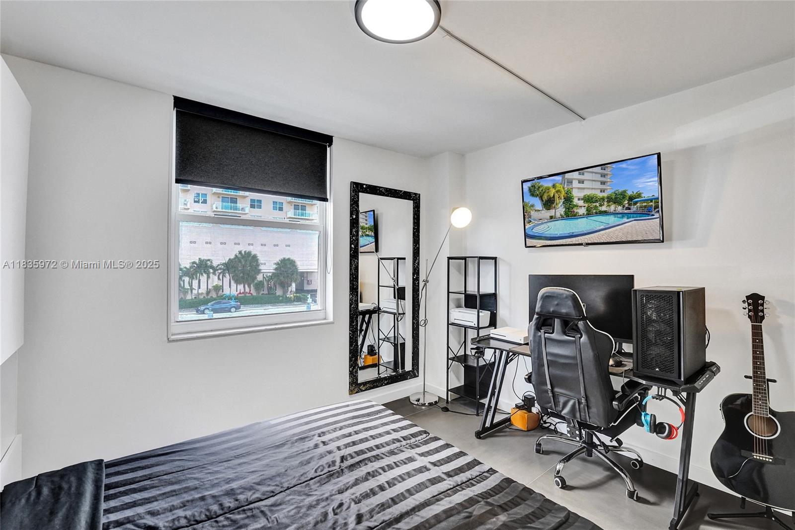 430 Golden Isles Dr #201, Hallandale Beach, Florida image 23