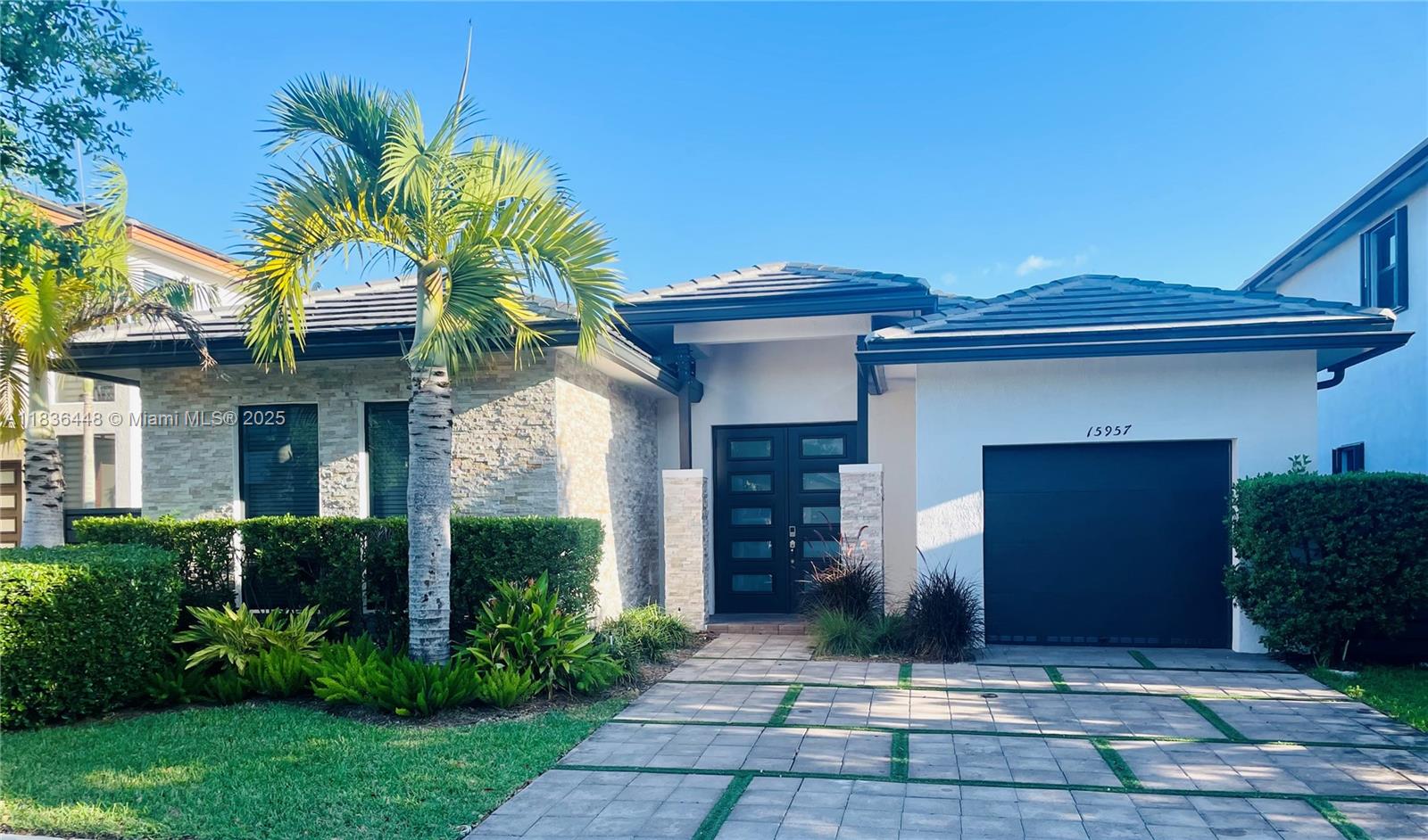15957 SW 136th Way, Miami, Florida image 1