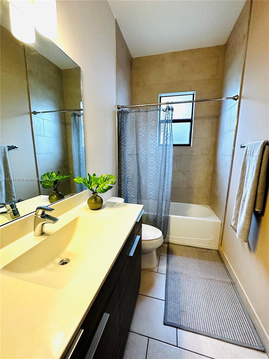 15957 SW 136th Way, Miami, Florida image 6