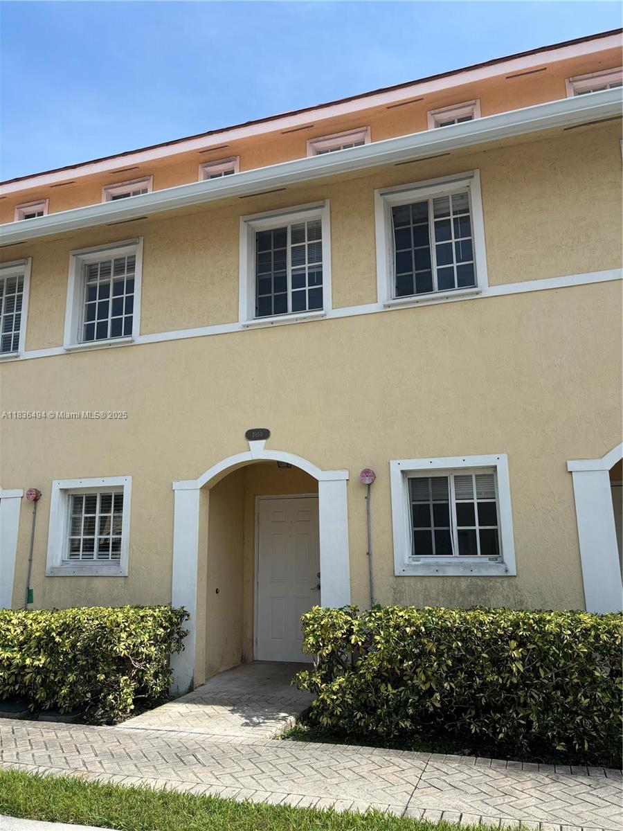 Property photo # 0