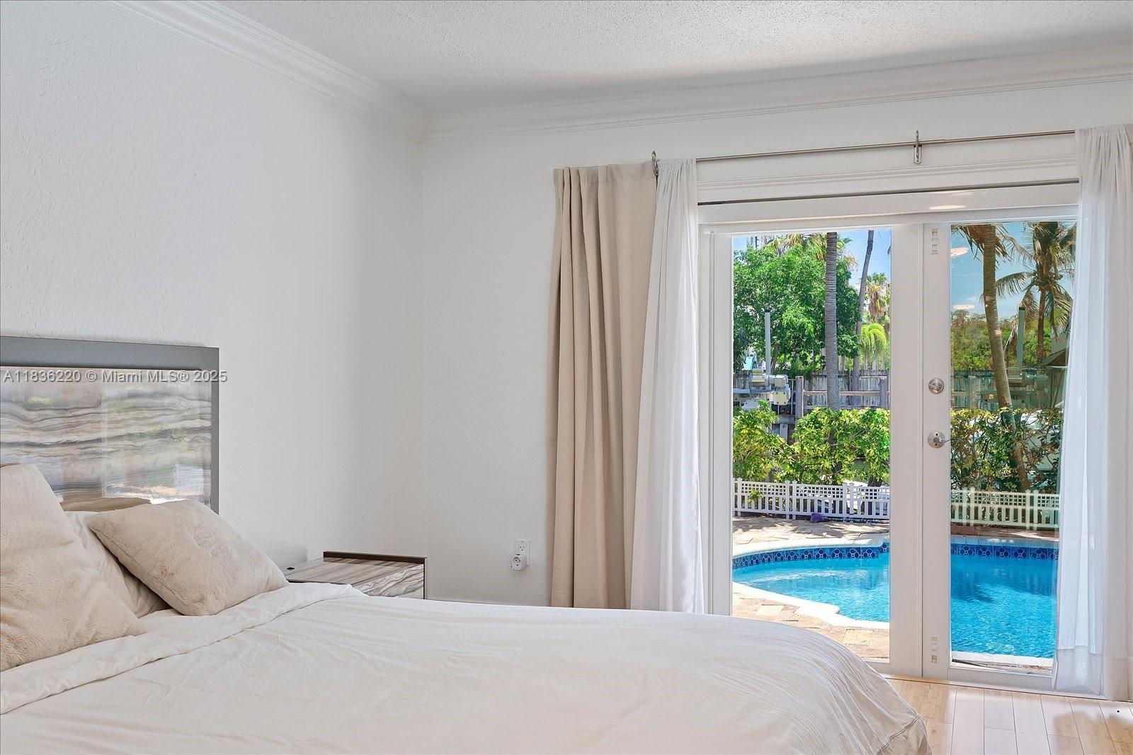3220 NE 164th St, North Miami Beach, Florida image 8