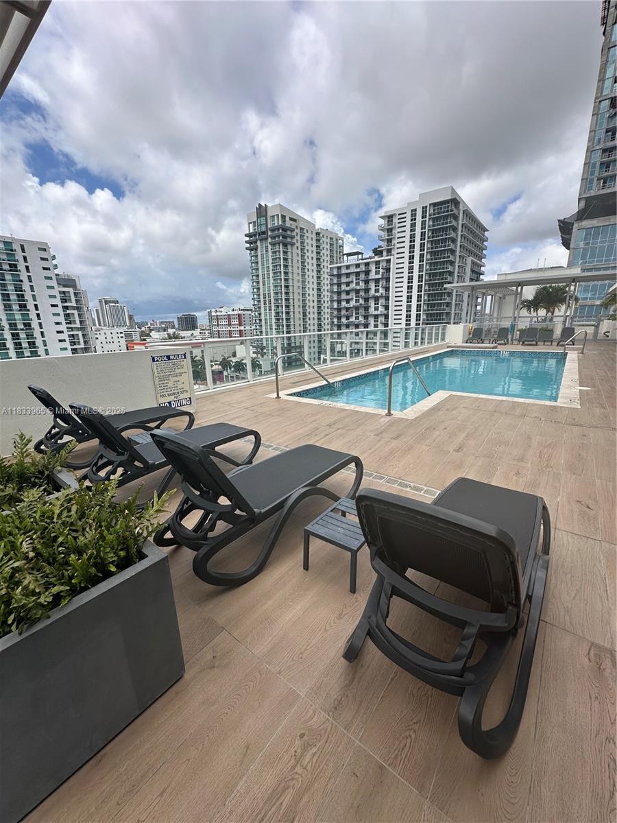 Property photo # 6