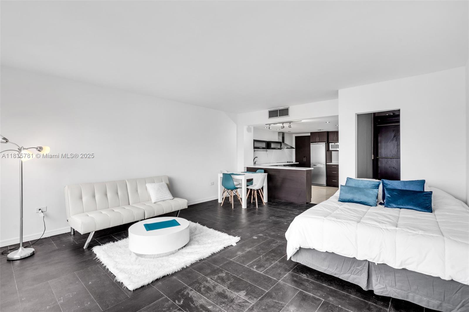 Property photo # 2