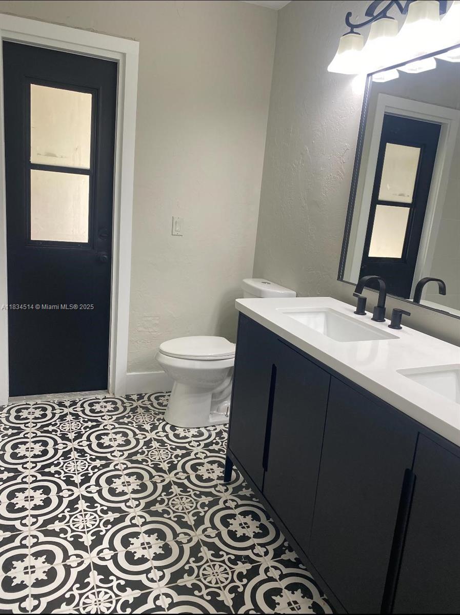 8924 47th Ct, Coral Springs, Florida image 6