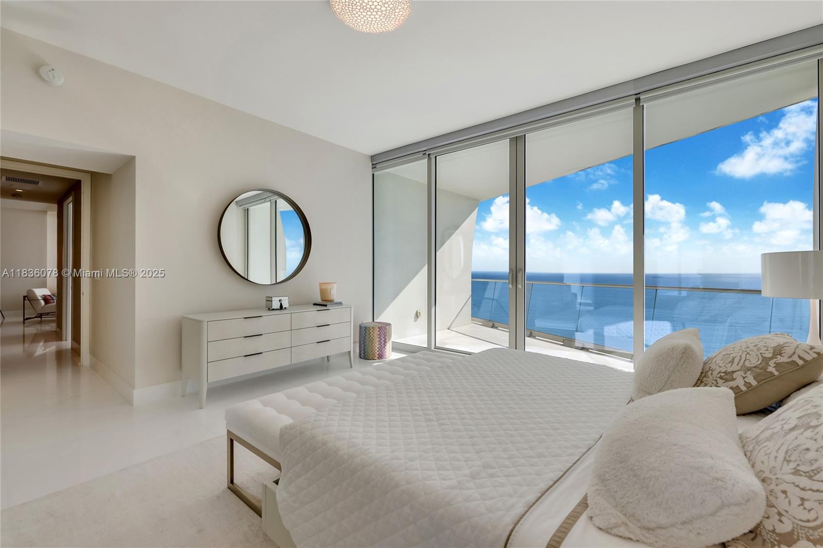 16901 Collins Ave #2702, Sunny Isles Beach, Florida image 15