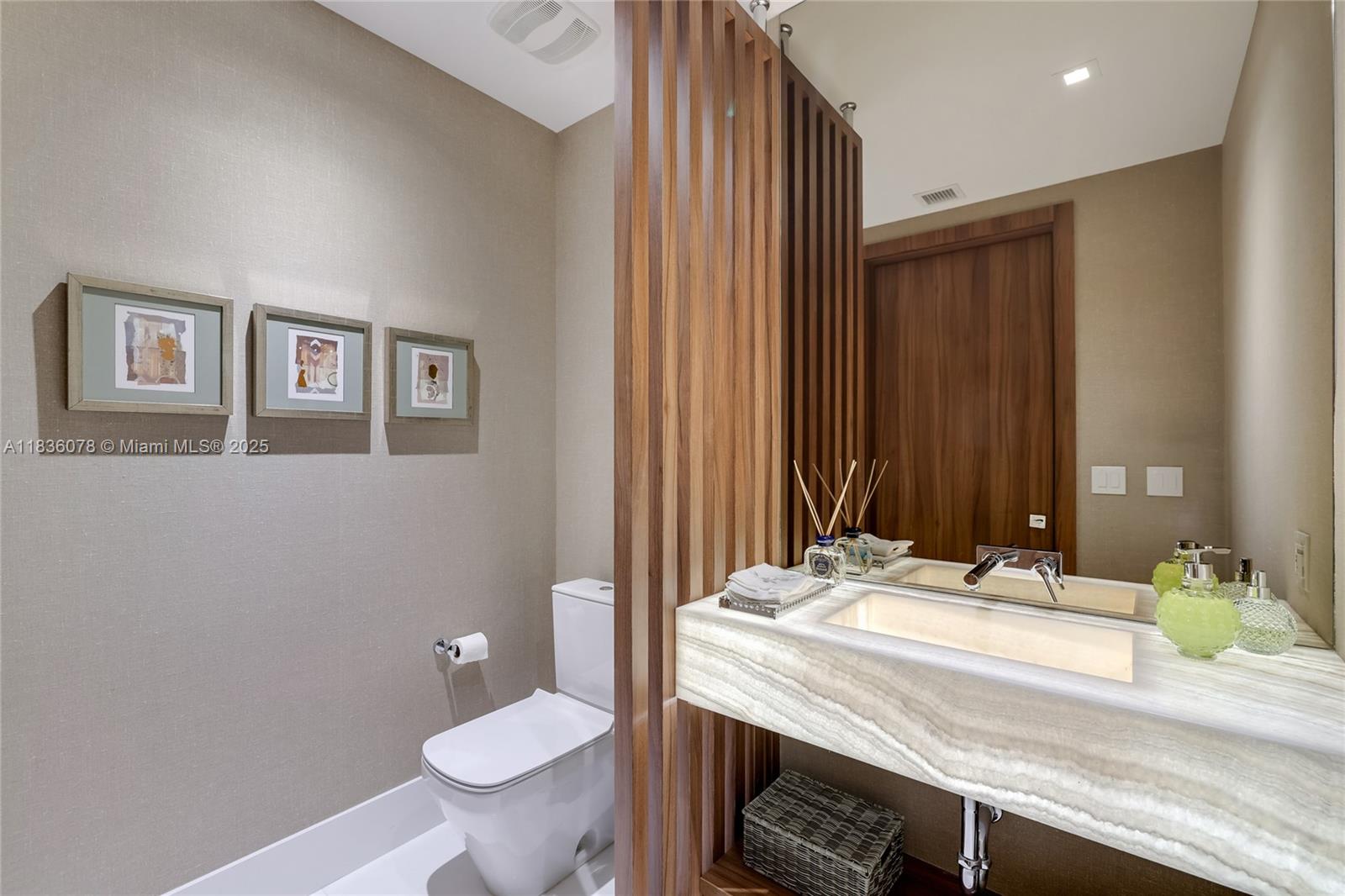 16901 Collins Ave #2702, Sunny Isles Beach, Florida image 7