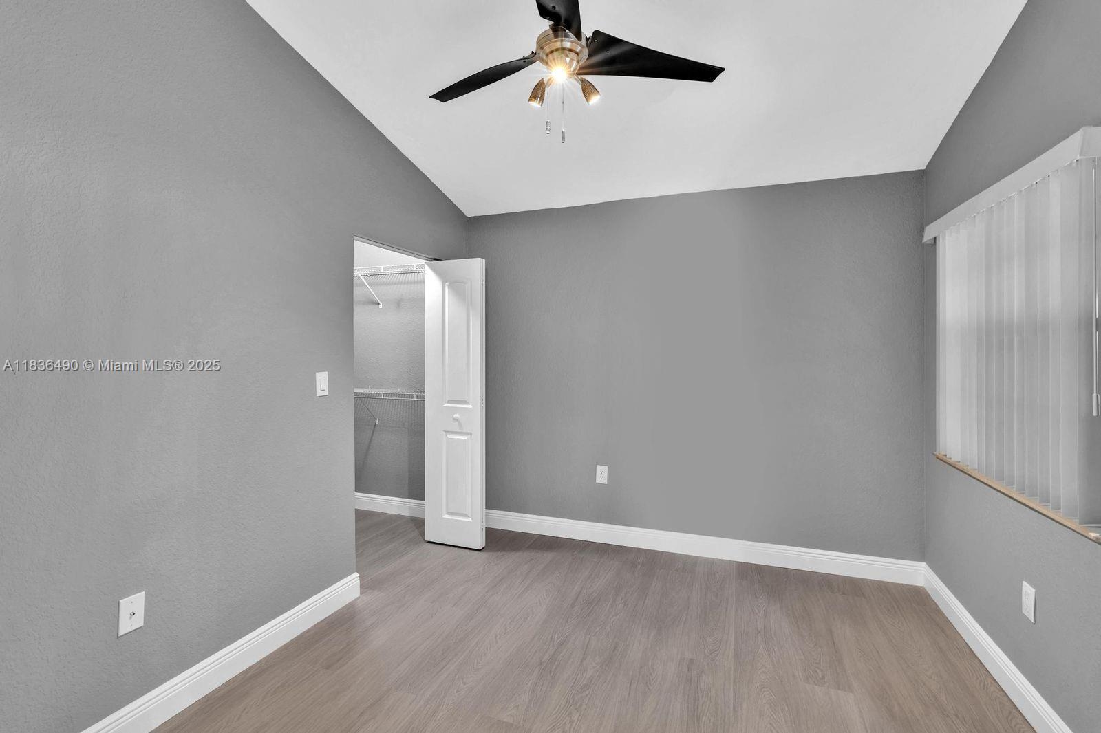 Property photo # 4