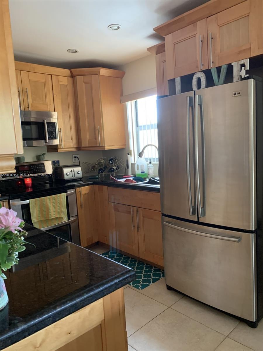 Property photo # 8