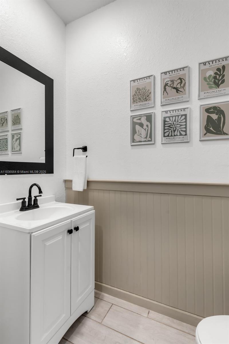 Property photo # 9