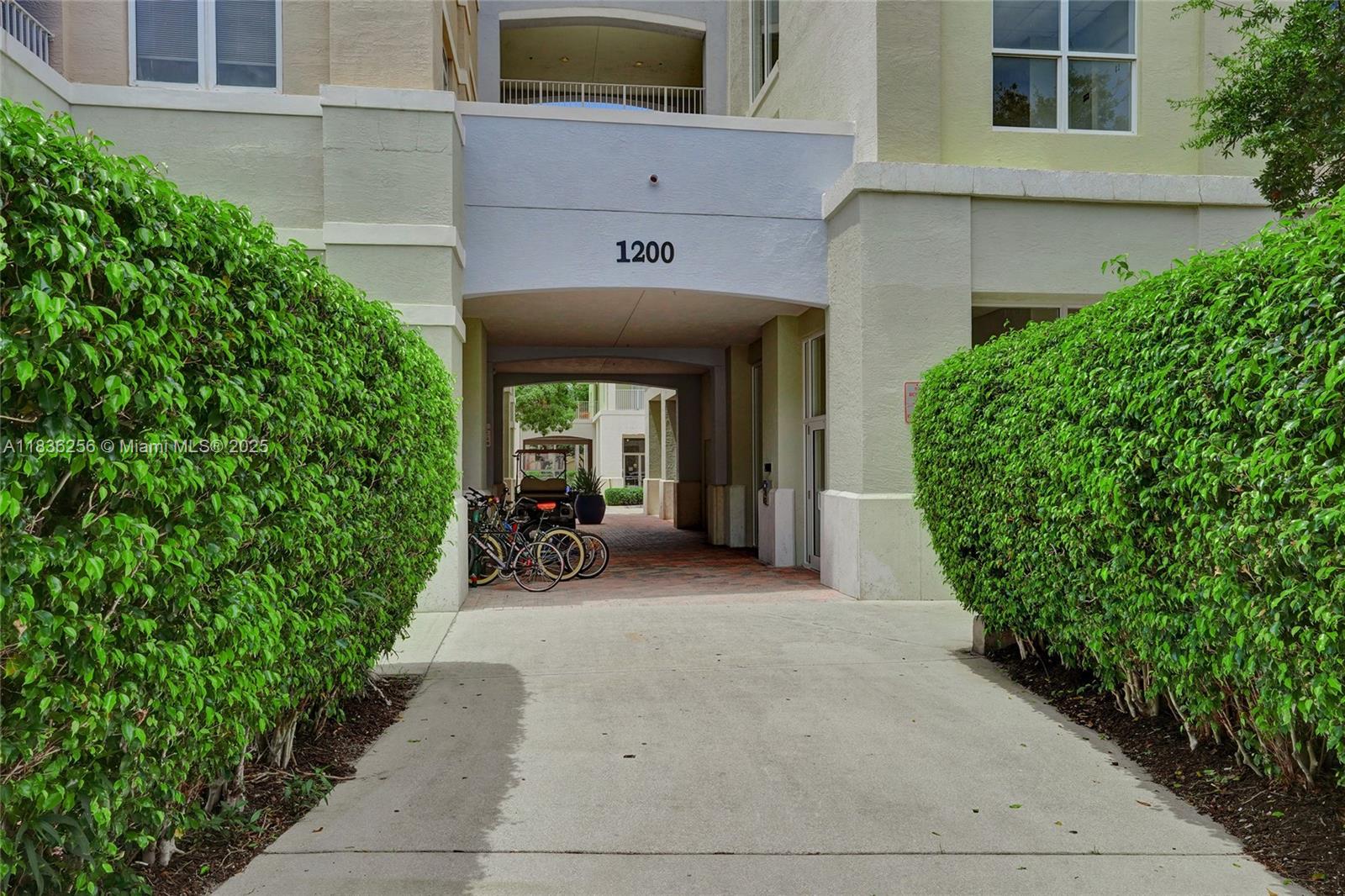 Property photo # 2