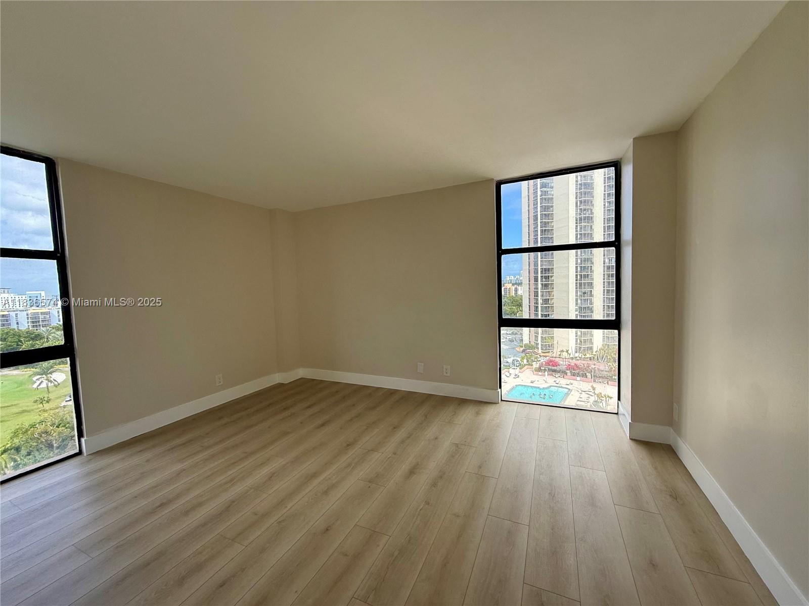 20335 W Country Club Dr #1203, Aventura, Florida image 12