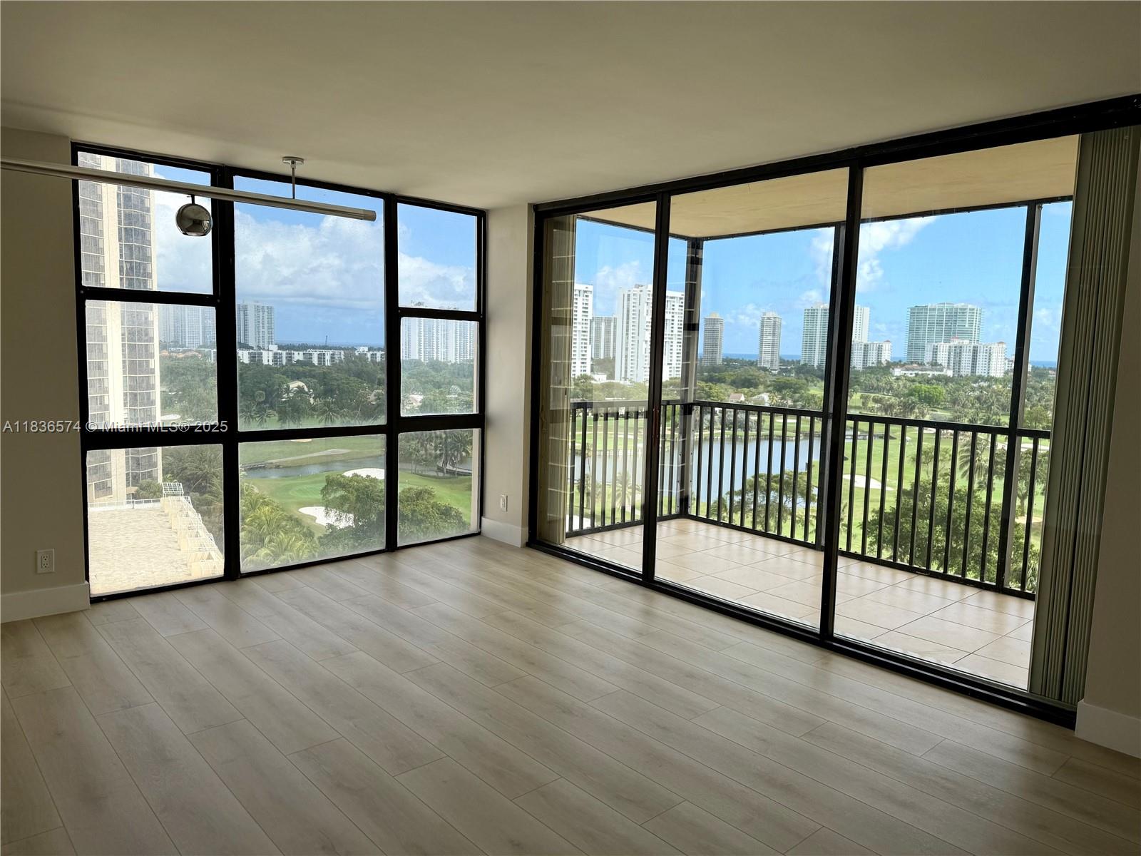 20335 W Country Club Dr #1203, Aventura, Florida image 7