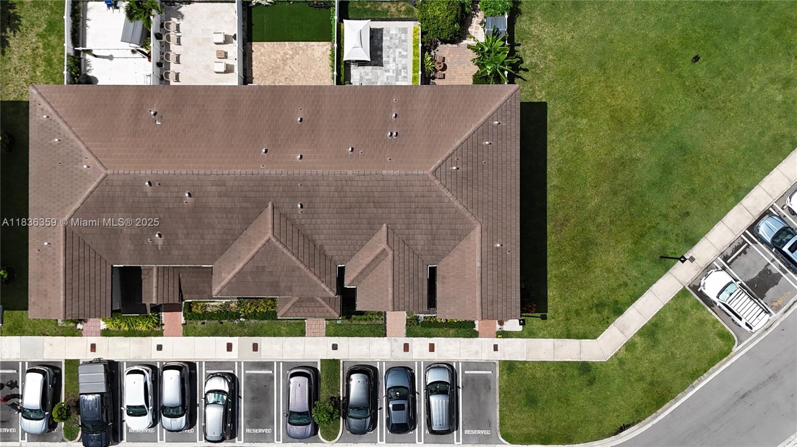 Property photo # 2