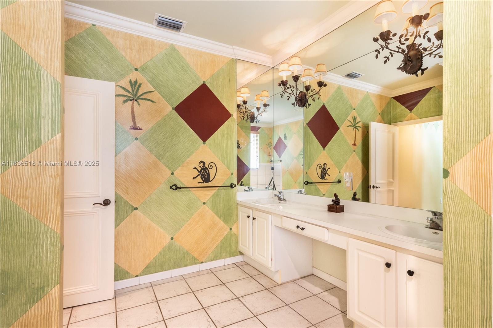 602 Malaga Ave #B, Coral Gables, Florida image 18