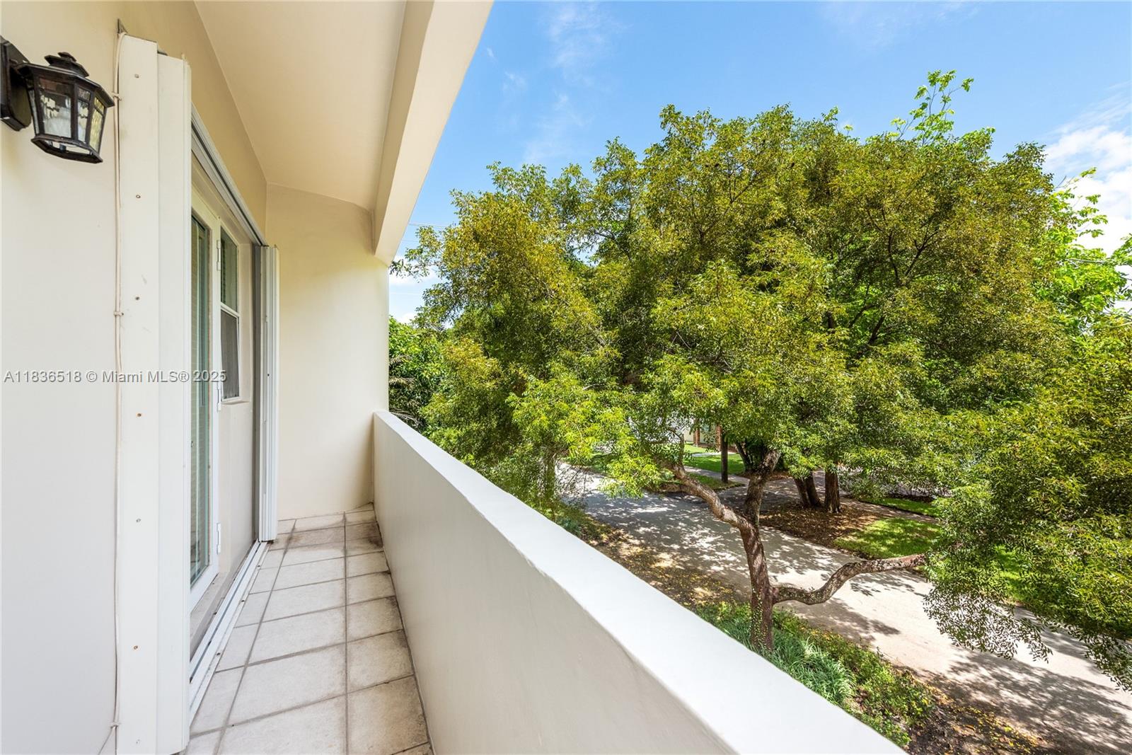 602 Malaga Ave #B, Coral Gables, Florida image 27