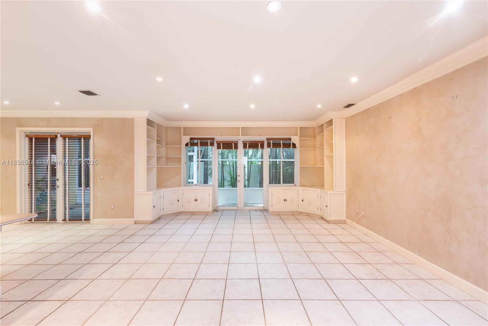 602 Malaga Ave #B, Coral Gables, Florida image 4