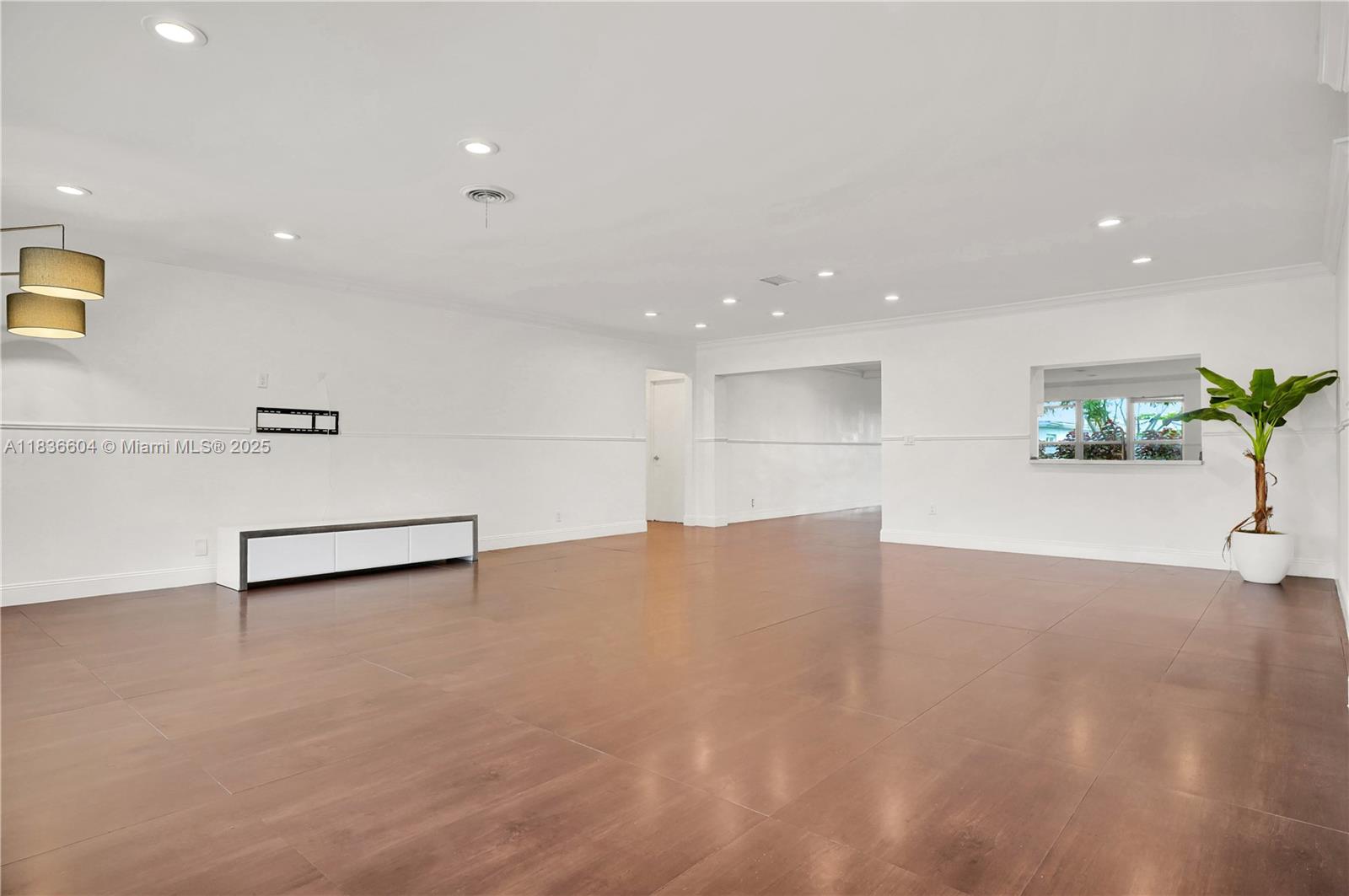 4721 W Park Rd, Hollywood, Florida image 15