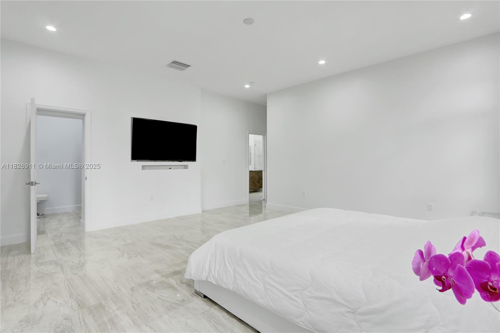 7970 SW 26th St, Miami, Florida image 18