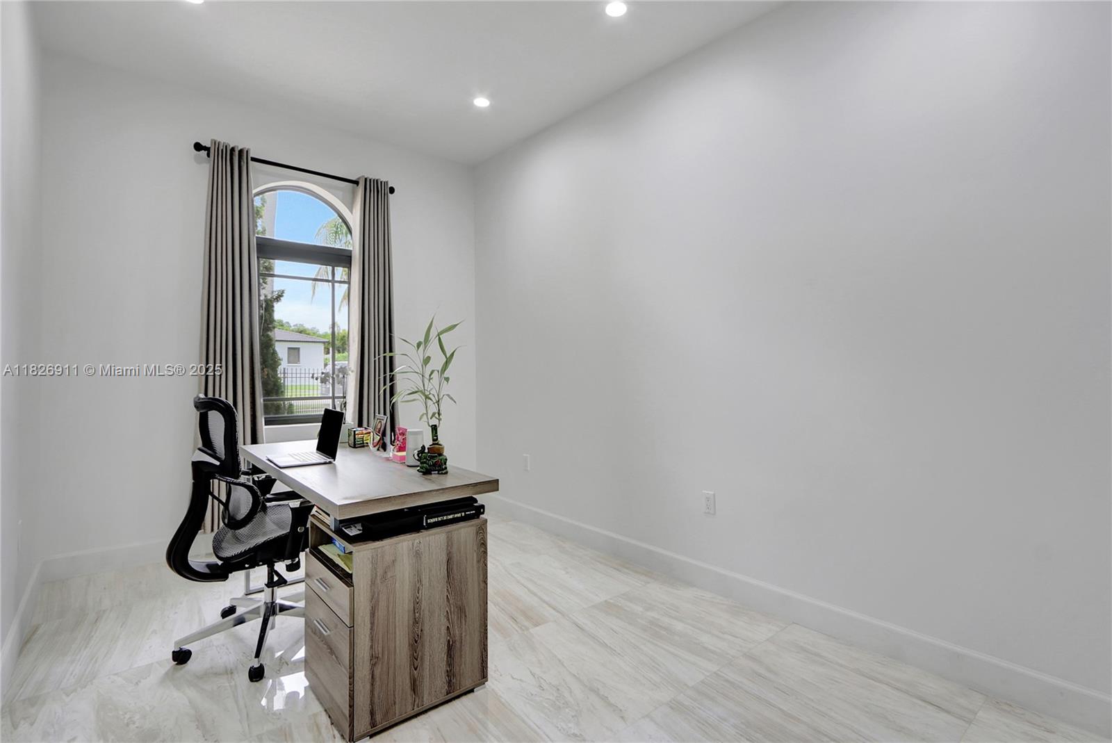 7970 SW 26th St, Miami, Florida image 26