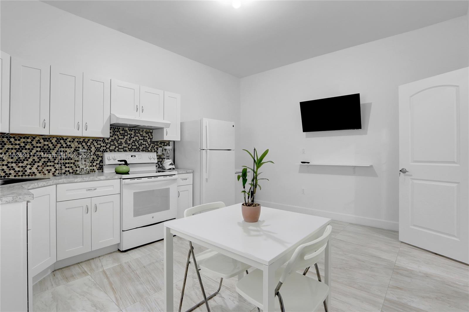 7970 SW 26th St, Miami, Florida image 30