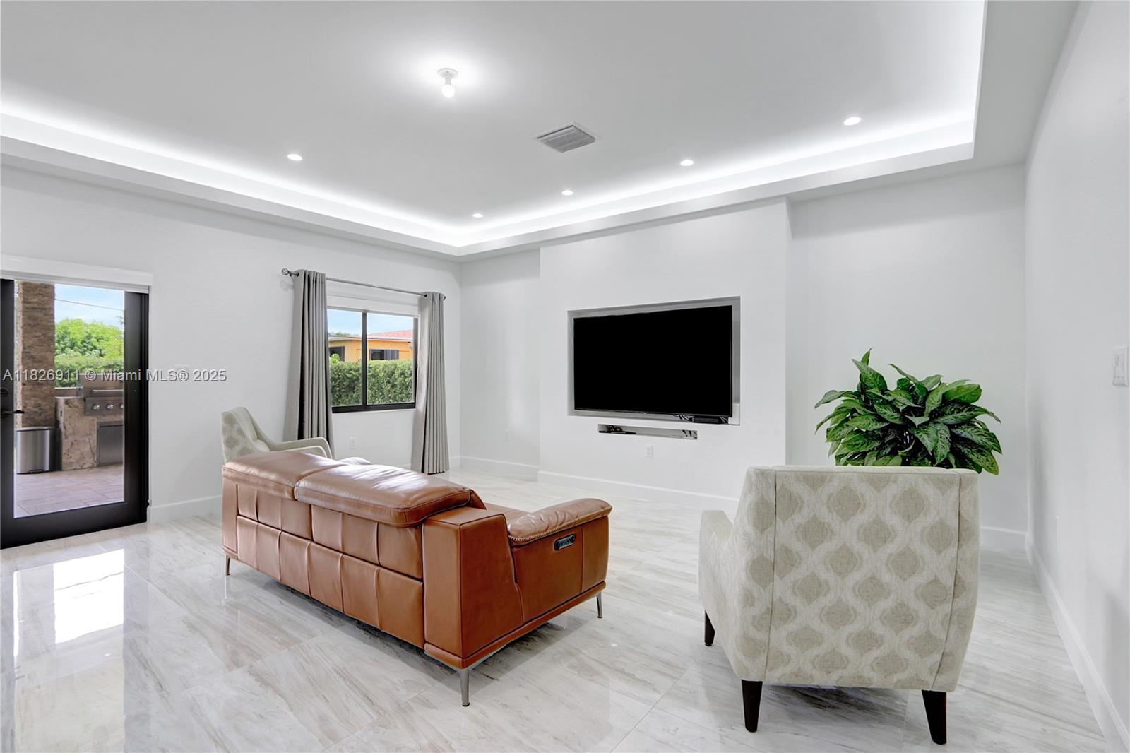 7970 SW 26th St, Miami, Florida image 9