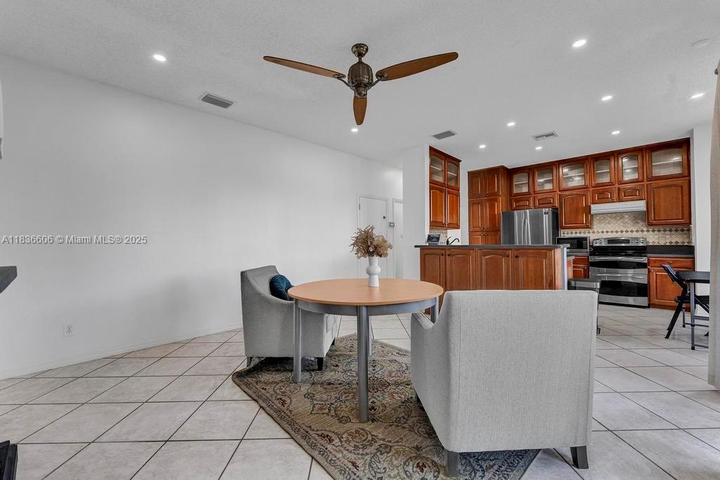 16226 Opal Creek Dr, Weston, Florida image 28