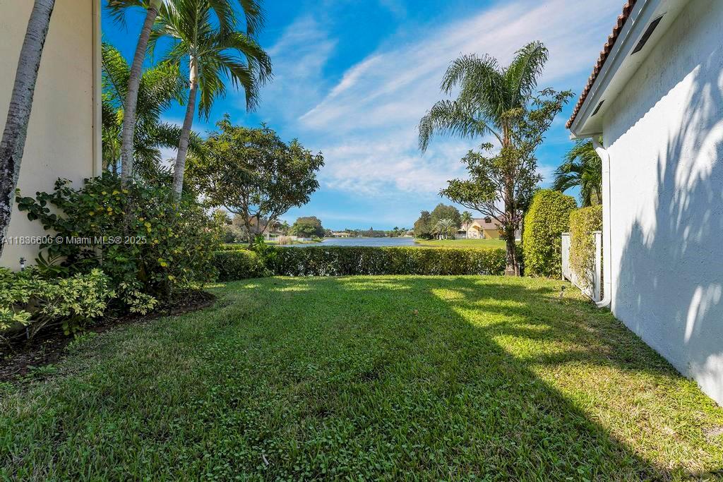 16226 Opal Creek Dr, Weston, Florida image 33