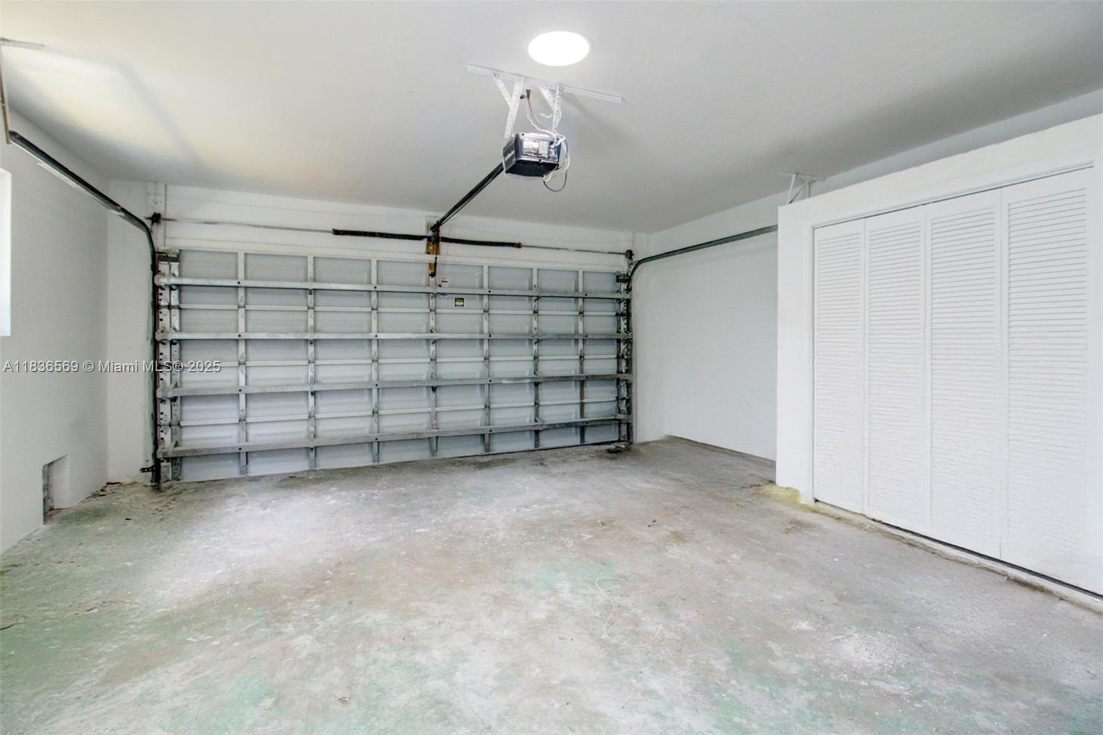 4808 Mango Dr, Tamarac, Florida image 29