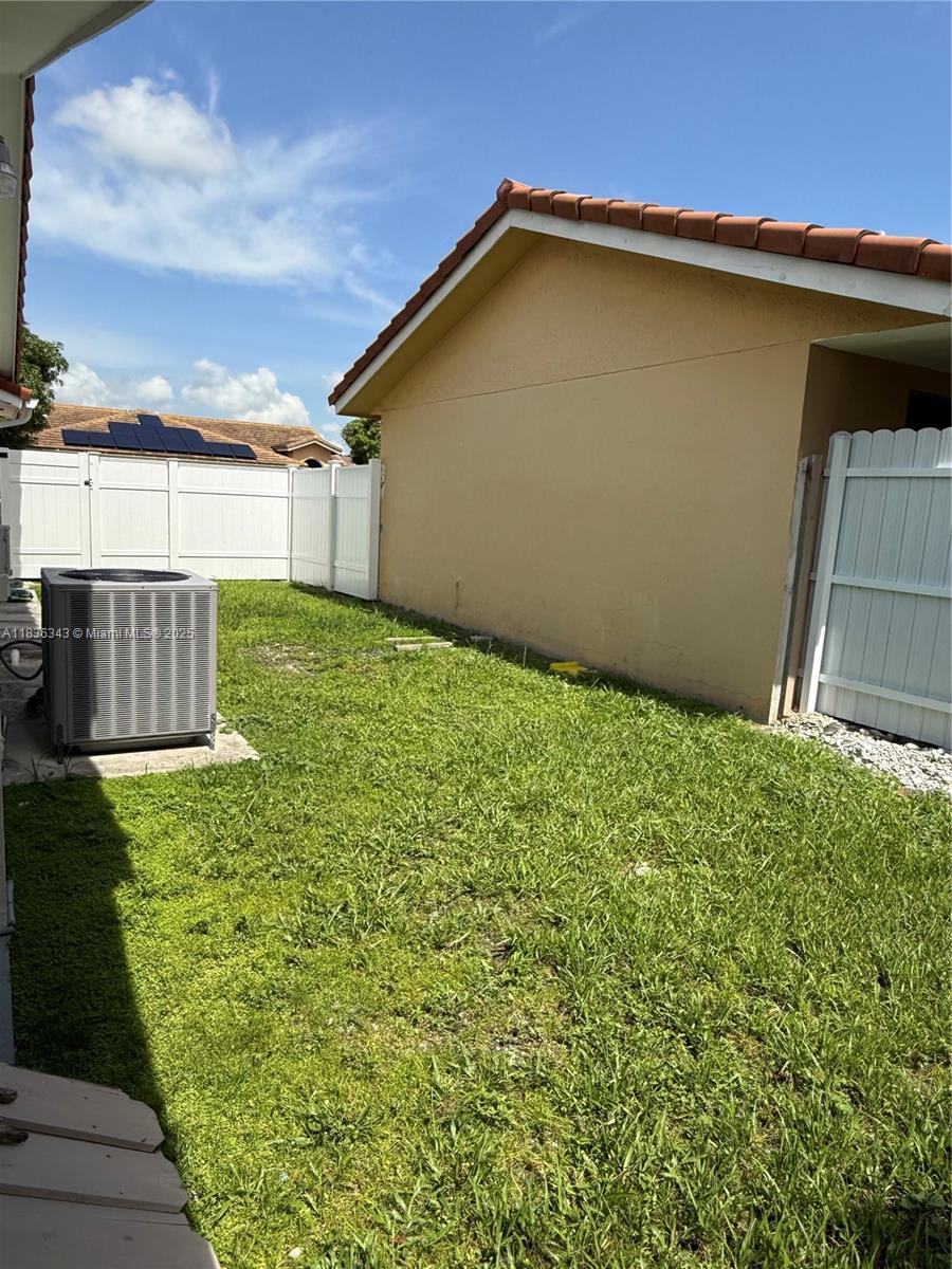 1061 NW 128th Ave, Miami, Florida image 6